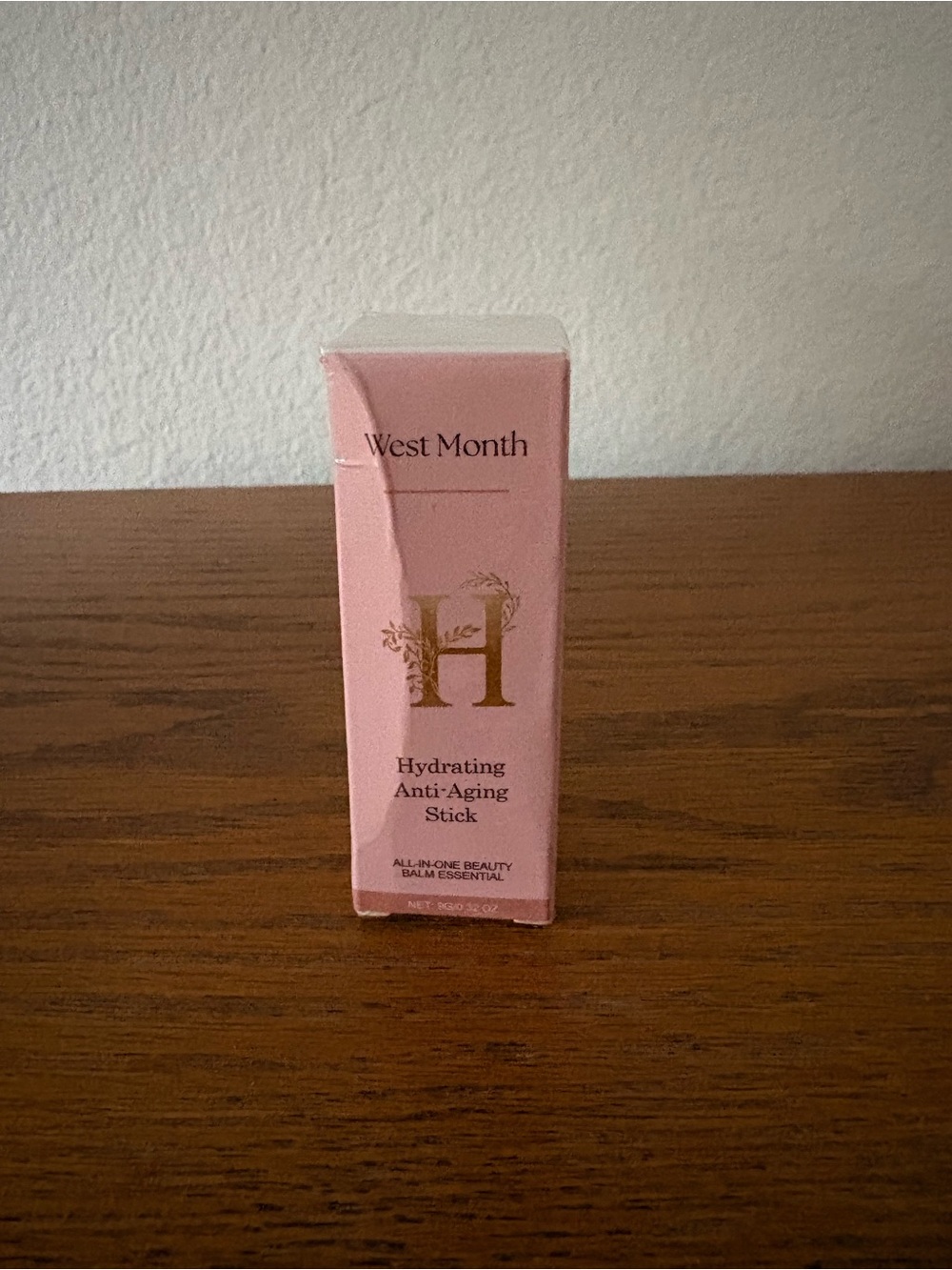 WEST MONTH HYDRATING ANTI-AGING STICK 
ALL IN ONE BEAUTY BAL ESSENTIAL  0.32 OZ